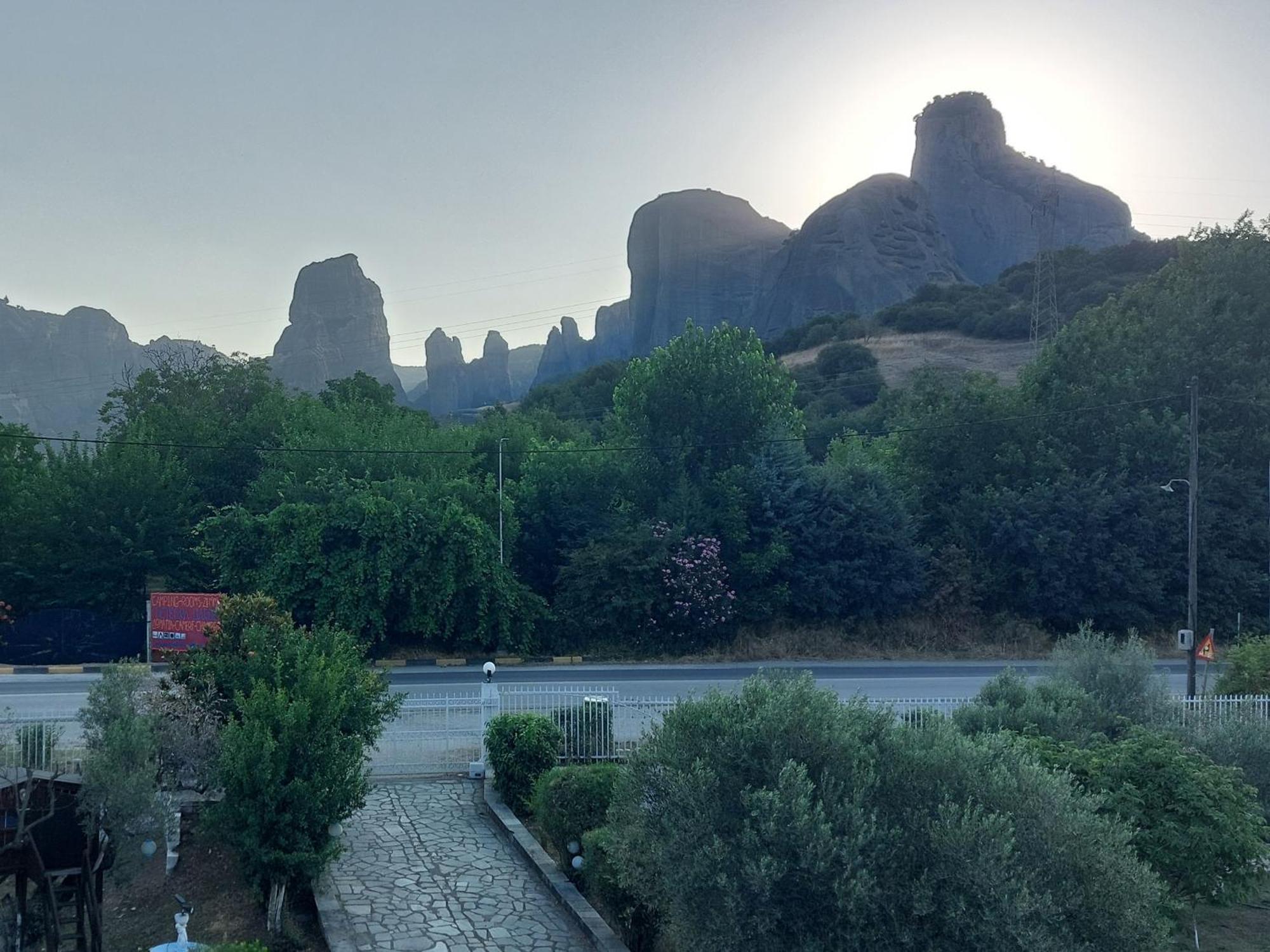 Pomegranate Tree House - Meteora Konuk evi Kalampáka Dış mekan fotoğraf
