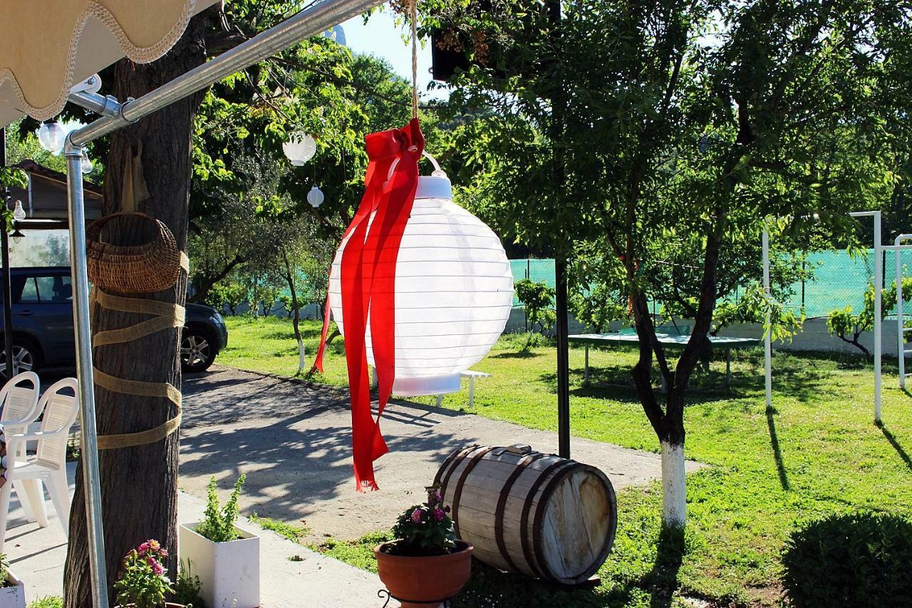Pomegranate Tree House - Meteora Konuk evi Kalampáka Dış mekan fotoğraf