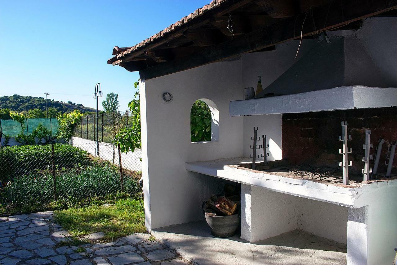 Pomegranate Tree House - Meteora Konuk evi Kalampáka Dış mekan fotoğraf