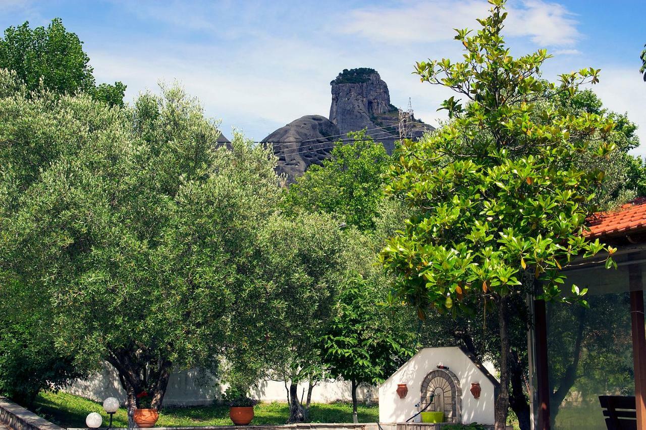 Pomegranate Tree House - Meteora Konuk evi Kalampáka Dış mekan fotoğraf